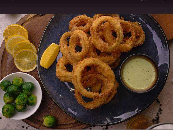 Кафе Gold - Креветки к пиву и луковые кольца
