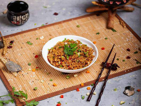 Тайшань - Жареный рис с овощами