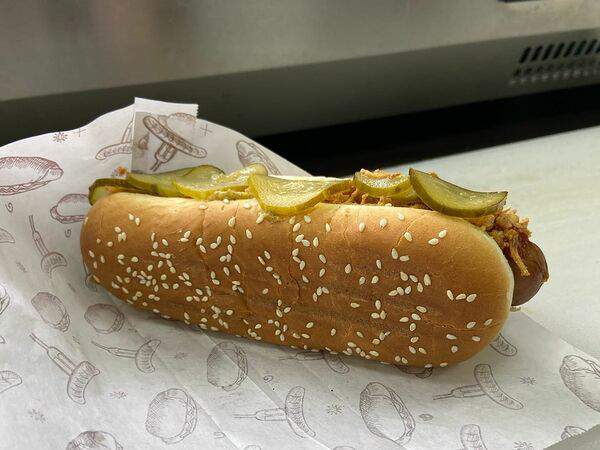 G.G. Fast Food - Хот-дог Сырный