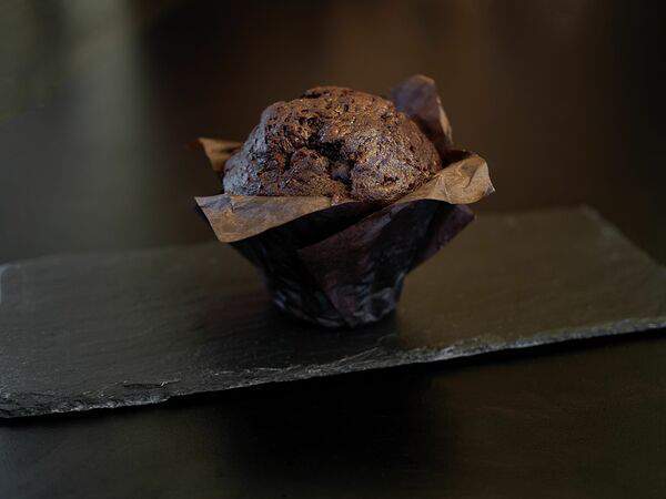 Пекарня Буханка - Маффин шоколадный с шоколадной крошкой