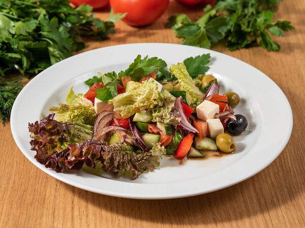 Ресторан Компания - Салат Греческий
