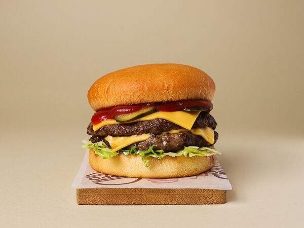 Gippo - Чизбургер Двойной Говяжий