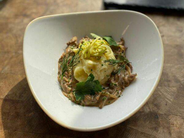 Кафе-пекарня Поль Бейкери - Бефстроганов