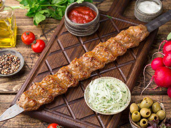 Гурман - Люля-кебаб из говядины на углях