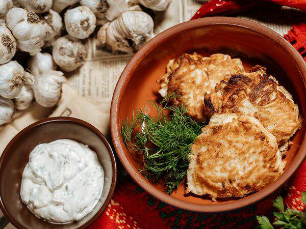 Цибулька - Деруны со сметаной