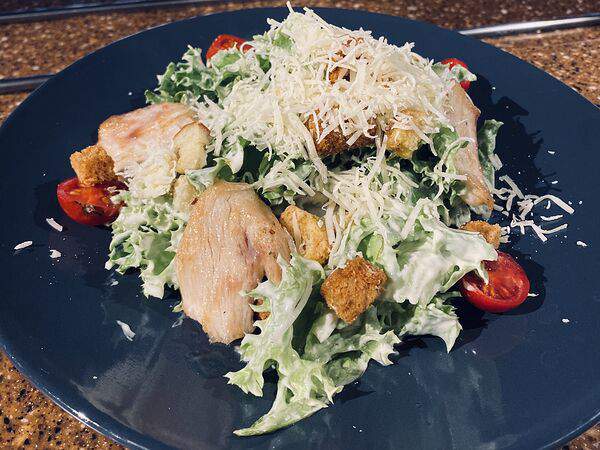 Лагман - Салат Цезарь