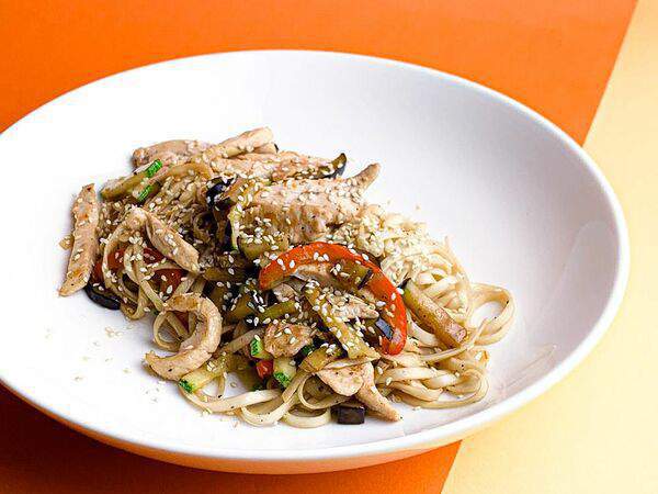 Ирис - Удон с курицей