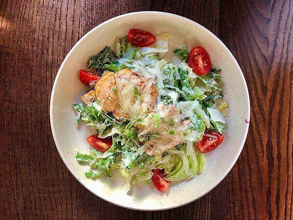 Eat Meet - Цезарь с цыпленком