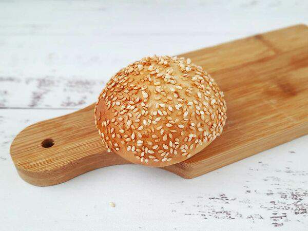 Пряно-румяно - Булочка с кунжутом