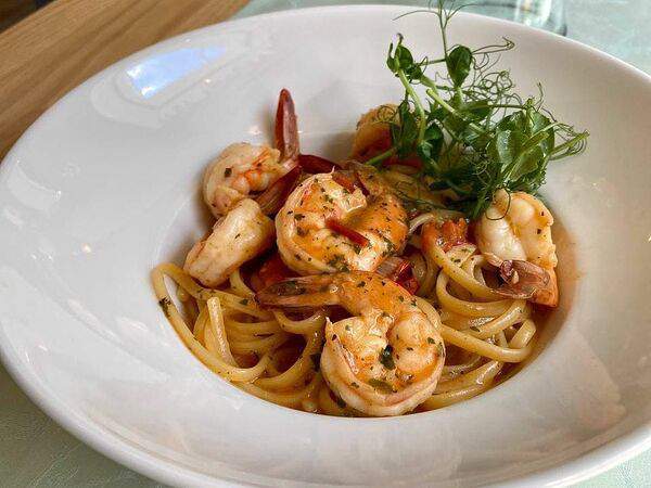 Ristorante Da Claudio - Лингвини с креветками в соусе биск