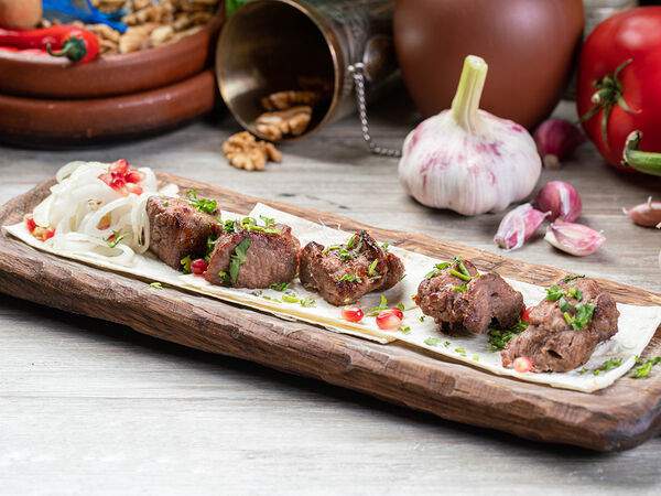 Грузинское кафе Ван Гоги - Шашлык из cвинoй шеи