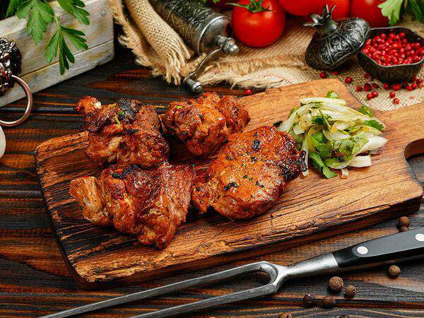 Шашлыкon - Шашлык из cвинoй шейки