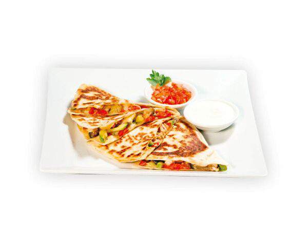 Империя - Кесадилья с белым мясом цыпленка