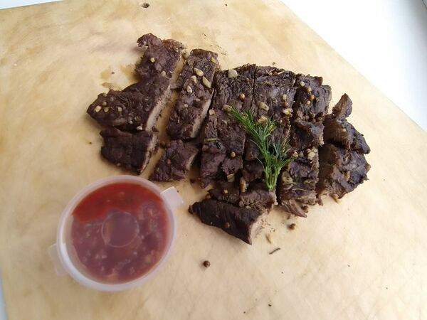 Столовая - Стейк из говядины на углях