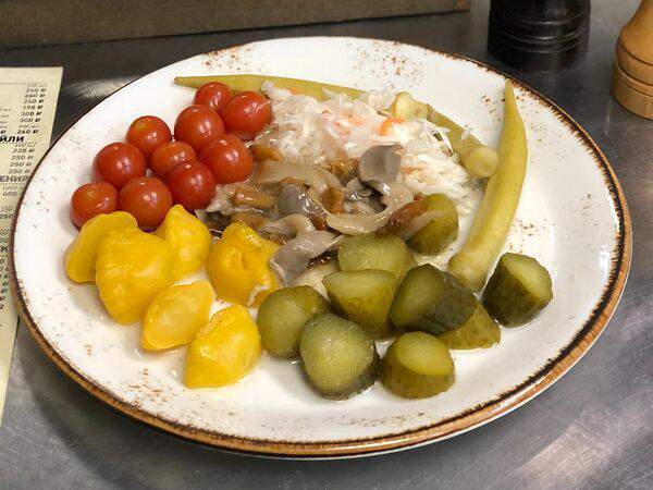 Ресторан 2Avenue - Соленья из овощей