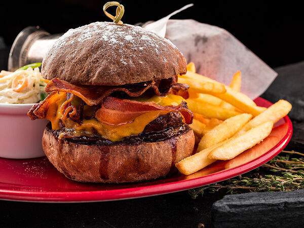 Corner Grill - Корсиканец