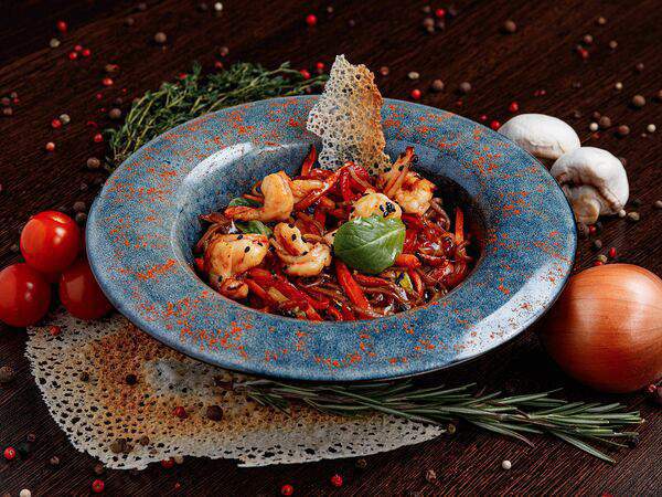 Rave Resort - Соба с креветкой и овощами