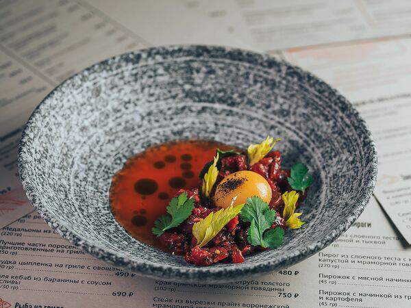 Novo. Ресторан современной русской кухни - Рубанина из говядины и трюфельным маслом