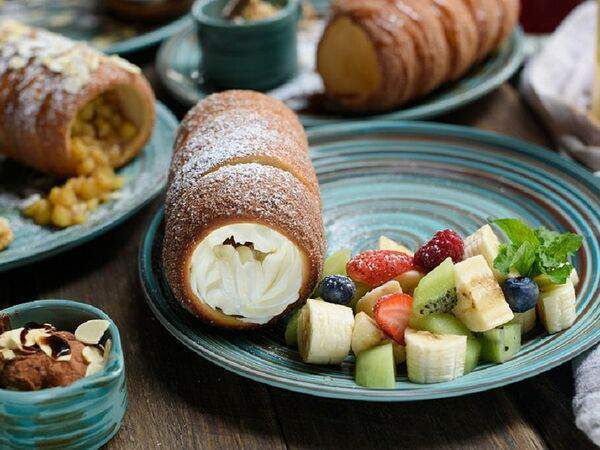 Кофейня 8512 - Трдельник с крем-чиз и фруктами