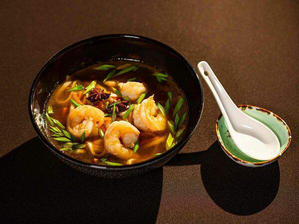 Tom-Yam - Набэ Удон с креветками