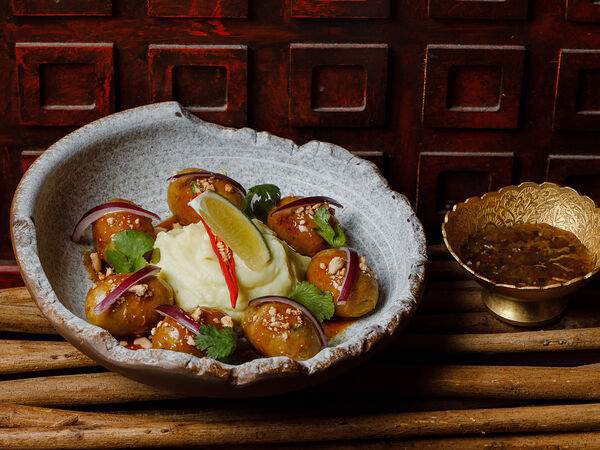 Томми Lee - Тайские колбаски