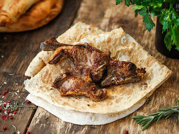 Домашний Вкус - Шашлык из бараньей корейки