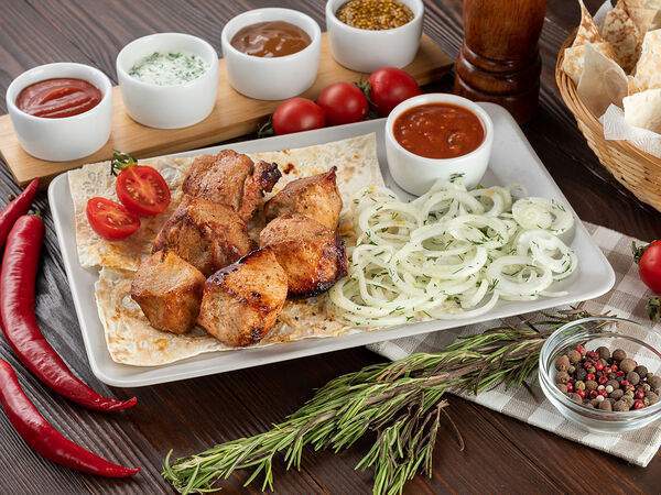 Мясной ресторан Beef & Fire - Шашлык из cвинoго окорока