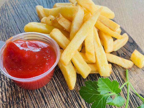 Ibis Kitchen - Картофель фри с кетчупом