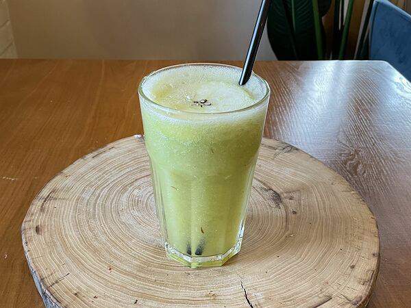 Debaton - Смузи гуава-банан