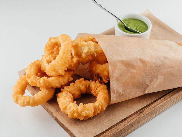 Магадан - Кольца кальмара с горчицей из авокадо