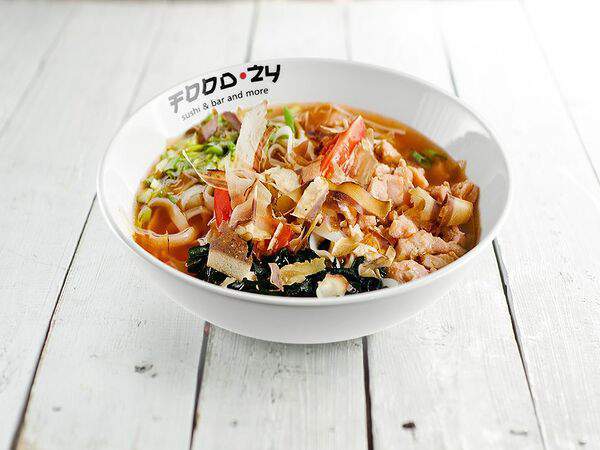 Фудзи - Мисо суп с лососем