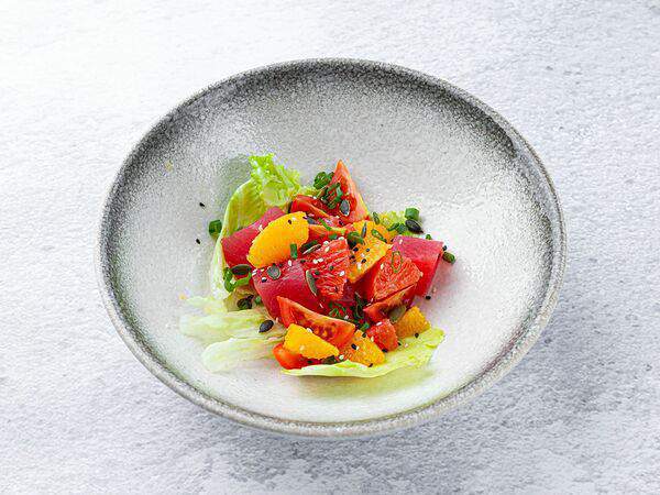 Port42 - Севиче из тунца с грейпфрутом, апельсином и томатами черри