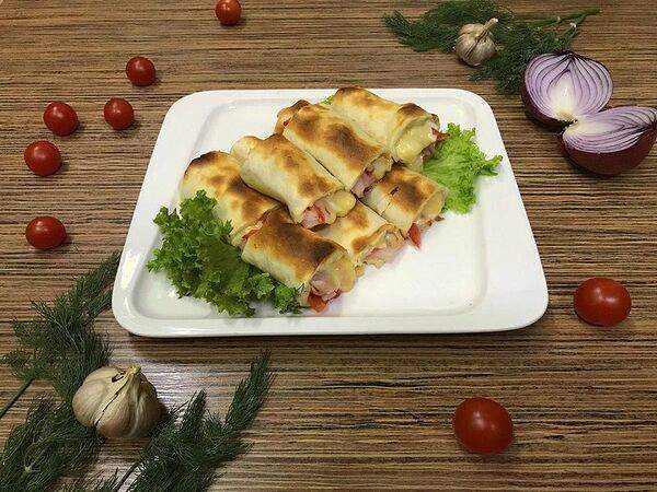 Provipnto - Пицца-булочка с ветчиной и сыром