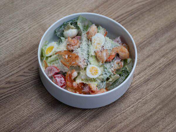 Garderob - Цезарь с креветкой