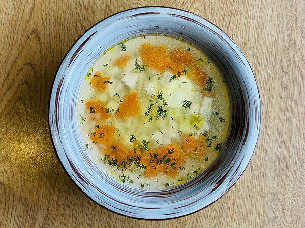 Изюм - Суп куриный с лапшой