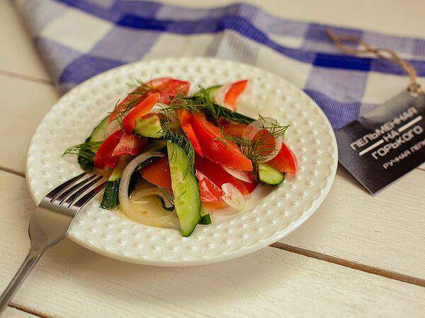 Пельменная на Горького - Овощной салат