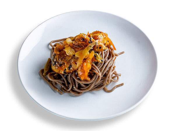 Ред-Буфет - Соба с угрем и овощами