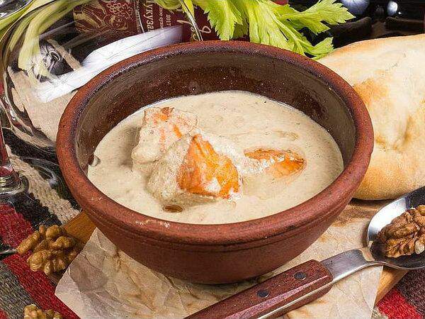 Мушмула - Сациви из семги