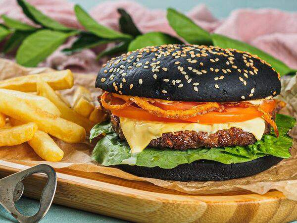 Пакабата - Биг Блэк бургер