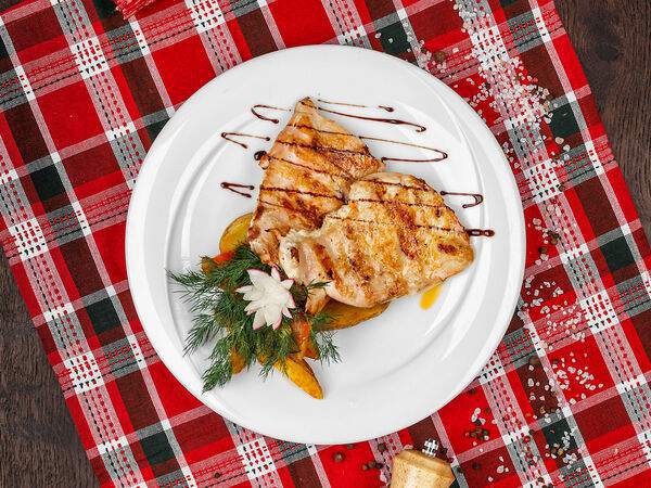 Балкан Гриль - Корейка свиная на косточке