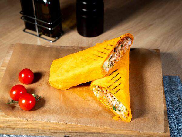 Мангал хауз - Шаурма с бараниной на углях в сырном лаваше