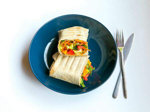 Каеф - Ролл с фалафелями и овощами