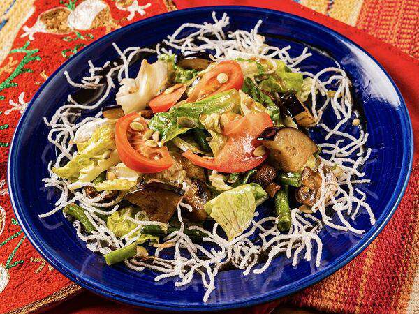 Чайхана Баклажан - Салат с жареным баклажаном