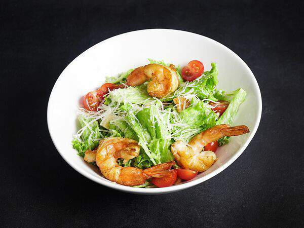 БирХоф - Салат Цезарь с креветками