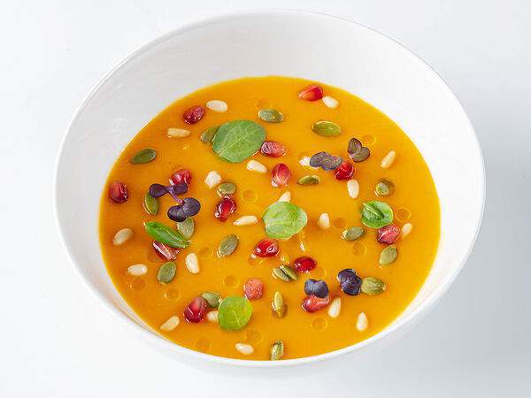 Udcкафе Upside Down Cake - Тыквенный крем-суп