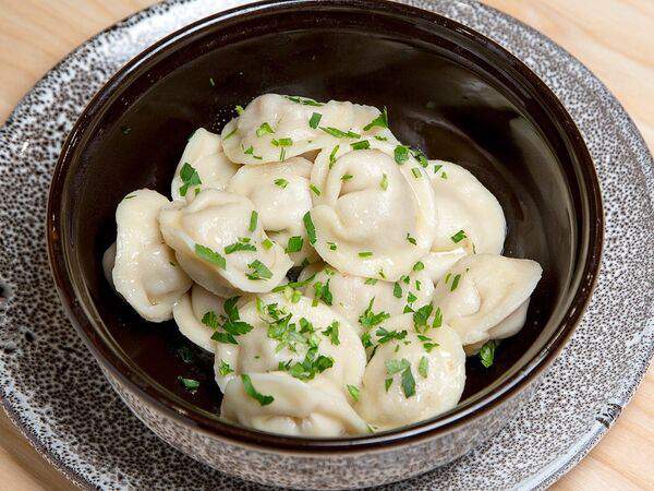 Хлебное ухо - Пельмени Классика со сметаной