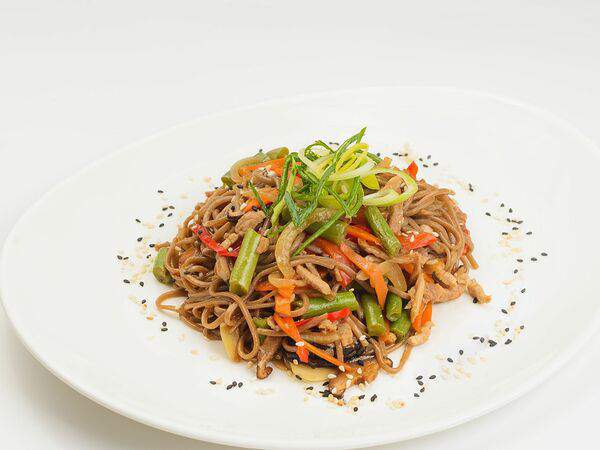 Саюри - Пшеничная лапша со свининой