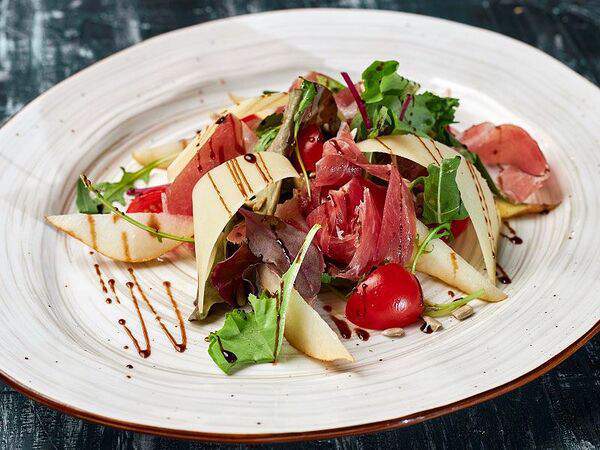 Шеннон - Салат с пармской ветчиной