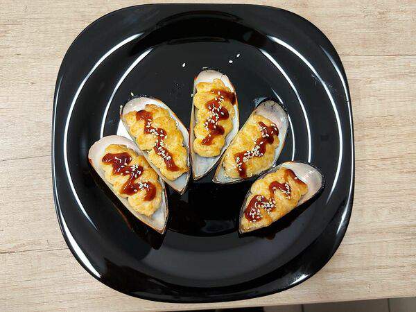 Cуши-соро - Запечённые мидии