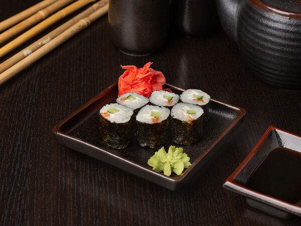 Абсолютъ - Ролл Окинава